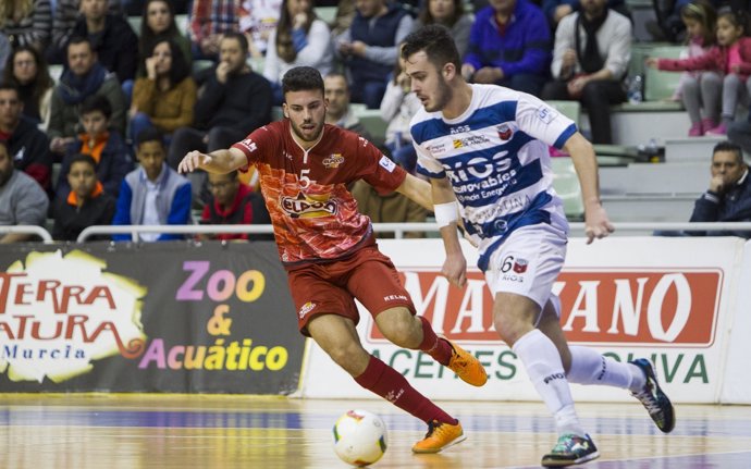 ElPozo Murcia golea al Ríos Renovables Zaragoza en la LNFS