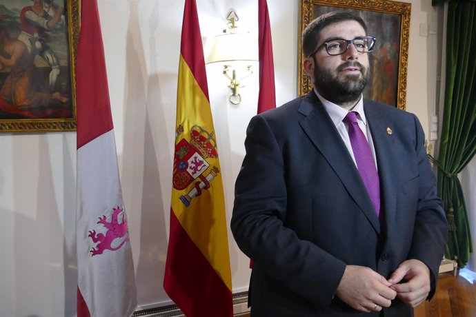 El presidente de la Diputación de Ávila