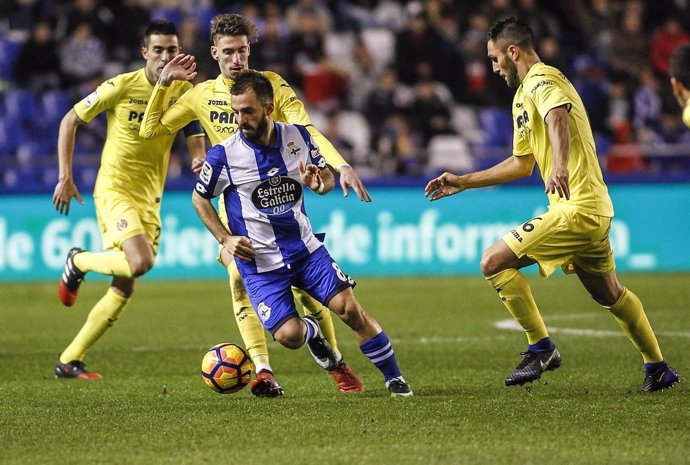 Deportivo y Villarreal empatan sin goles en Riazor