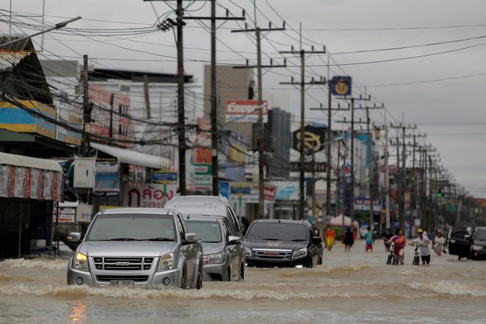  Lluvias Torrenciales En Tailandia