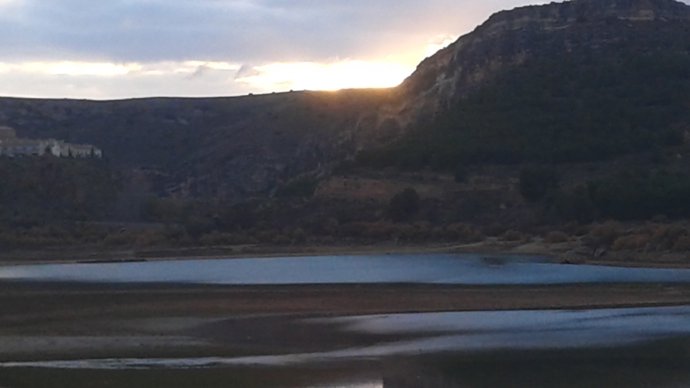 Embalse de la Cuenca del Ebro