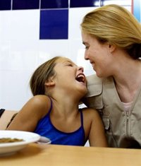 'la Caixa' destina 87.800 euros a entidades de Huesca y 82.690 euros de Teruel, en 2016