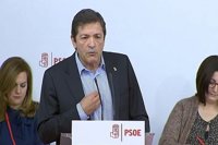 Fernández (PSOE) descarta que Patxi López busque un "apaño" y no da pistas sobre si votarán los militantes del PSC