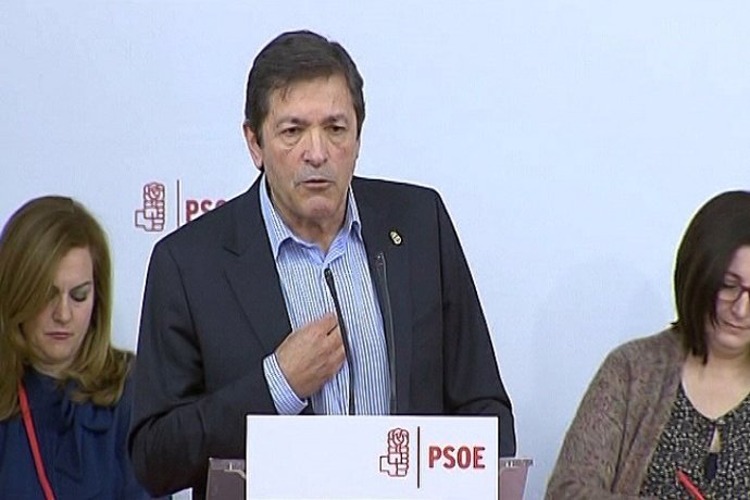 Fernández pide "lealtad" al partido y al país