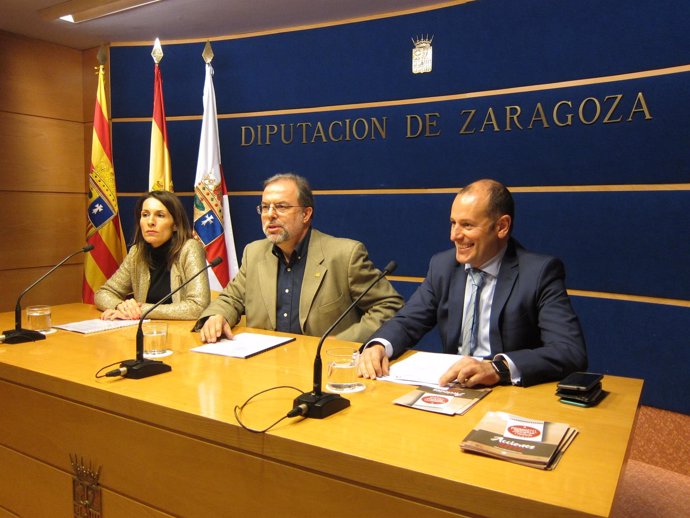 García, Fuster y Presencio han presentado en la DPZ la campaña 'Promhotel'