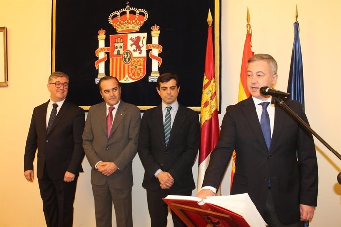 El nuevo subdelegado en su toma de posesión