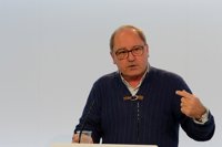 Cornejo afirma que no está en sus "pensamientos" aspirar a ser secretario general del PSOE-A