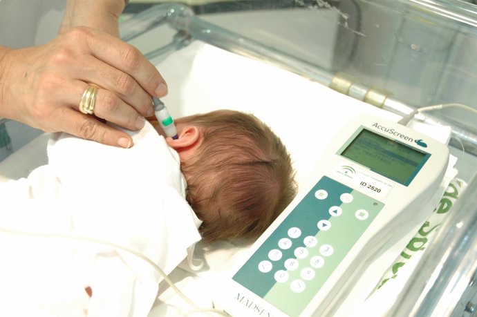 Pruebas auditivas a recién nacidos