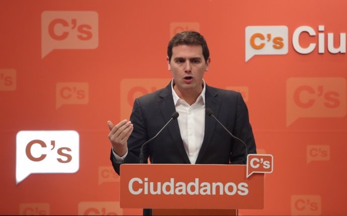 Albert Rivera en rueda de prensa