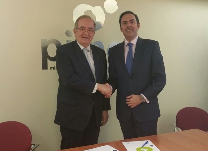 El pte. De Pimec, Josep González, y el pte. De Vueling, Javier Sánchez-Prieto