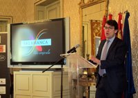 Fernández Mañueco cree que la fórmula de elección del PP propuesta por Maíllo es la "adecuada"