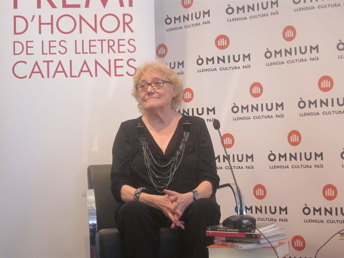 La escritora Isabel-Clara Simó