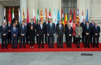 Rajoy avisa a las comunidades que la recaudación está 20.000 millones por debajo de 2007