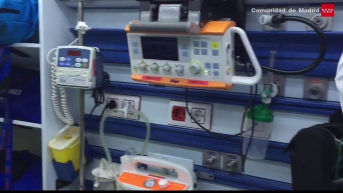 Equipo para atender fallos cardiacos del Summa-112