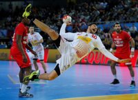 Los Hispanos quieren asegurarse un cruce más sencillo