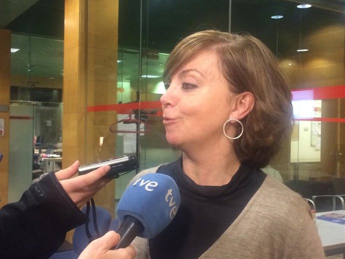 La consellera de Governación, Administraciones Públicas y Vivienda, M.Borràs