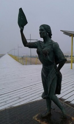 Dique de Levante, con nieve