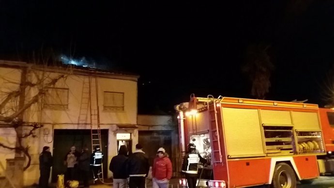 El incendio se pudo originar por una estufa