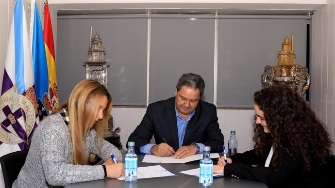 Raquel Béjar y Teresa Abelleira (Deportivo)