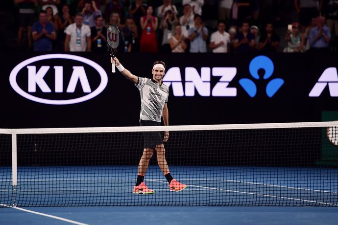 Roger Federer celebra su victoria