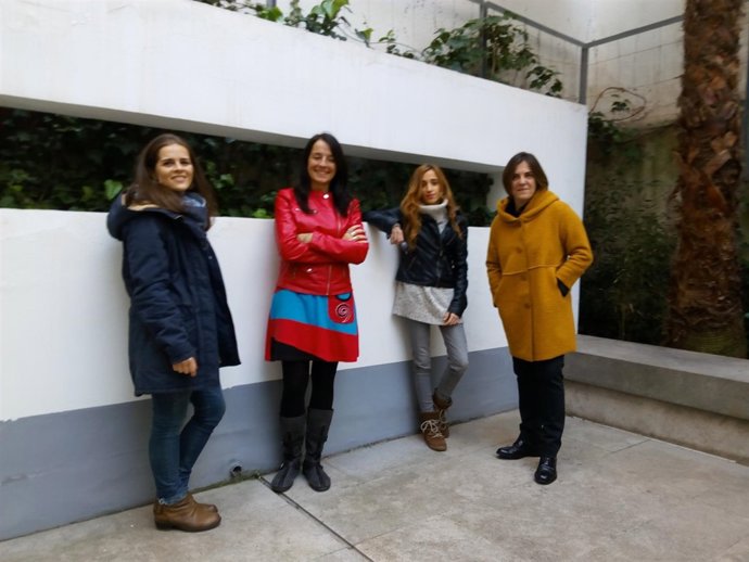 Las cantautoras Meritxell Gené, Montse Castellà, Ivette Nadal y Sílvia Comes