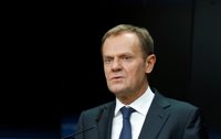 Tusk agradece a May que use una narrativa "más próxima a Churchill que a Trump"