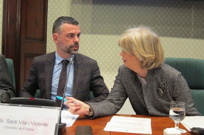 Conseller Santi Vila, Irene Rigau (JxSí)