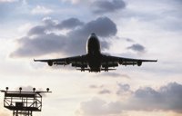 Las exportaciones e importaciones caen entre enero y noviembre y Asturias registra un superávit de 266 millones