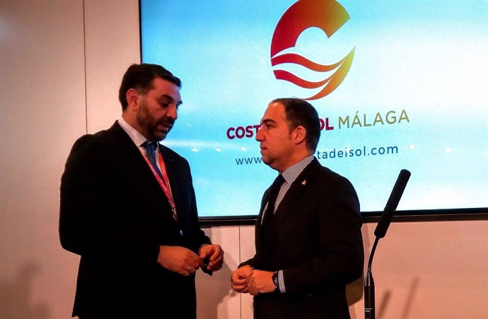 Fernández y Bendodo, en un acto de la Costa del Sol en Fitur