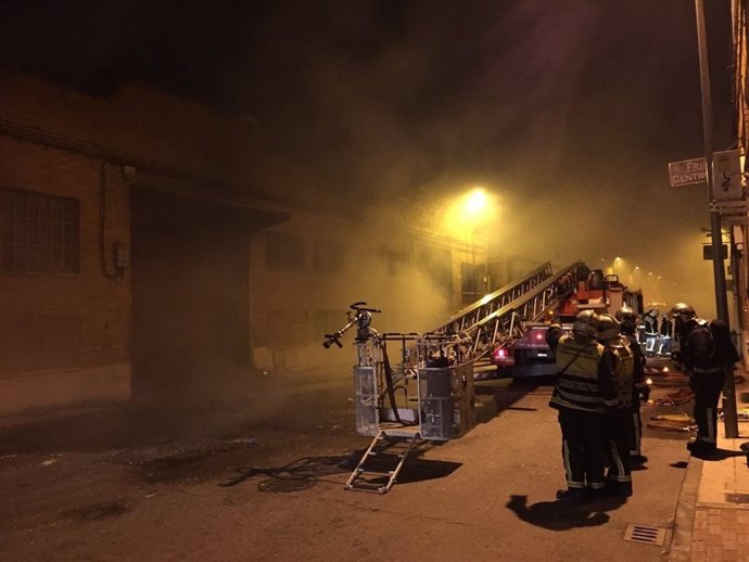 Imagen de la intervención de los bomberos