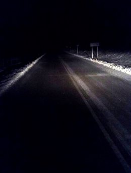 Vista de la carretera A-317 desde una de las máquinas que trabajan en ella.