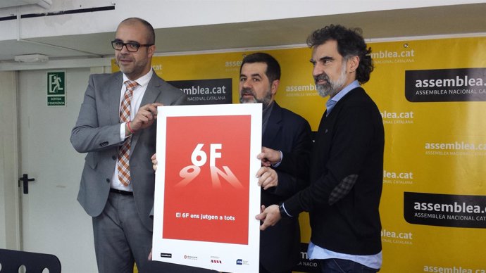 M.Buch (AMC), Jordi Sánchez (ANC) y Jordi Cuixart (Òmnium Cultural)