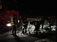 La ola de frío deja más de medio centenar de carreteras cortadas en 14 provincias