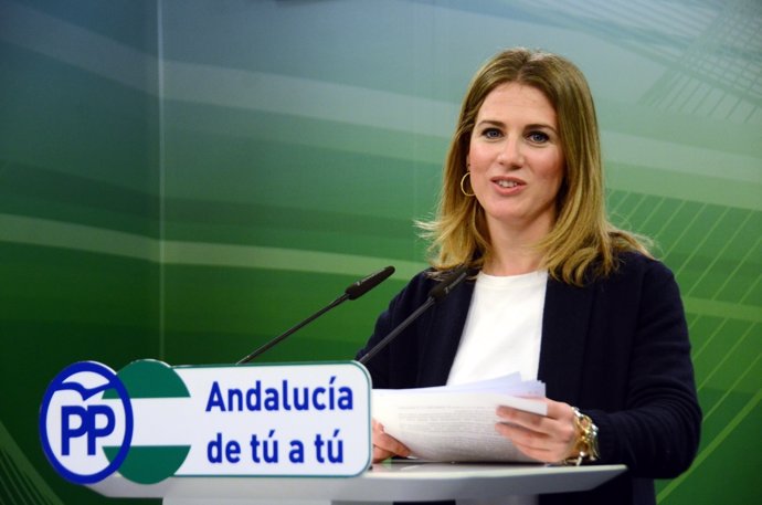 Ana Mestre, hoy ante los medios