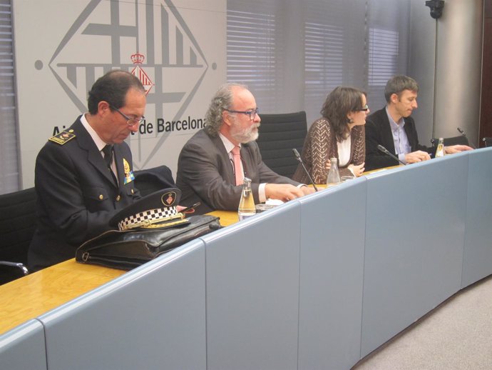 Mercedes Vidal, Amadeu Recasens, Evelio Vázquez, Adrià Gomila (Ayto.Barcelona)