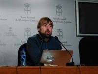 "Nada daña más al movimiento sindical que las causas que provocaron la redada", replica Ripa (Podemos) a Pérez (PSOE)