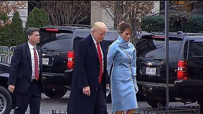 Donald Trump y Melania Trump van a misa 