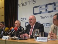 Empresarios y sindicatos impulsan la negociación colectiva y piden no "manosear" el empleo