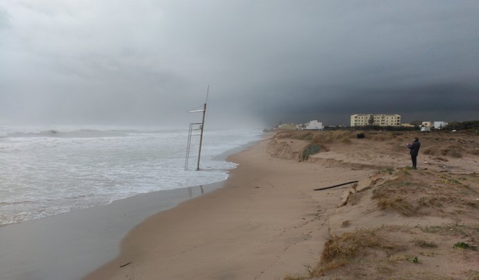 Imagen del temporal en playas Garrofera