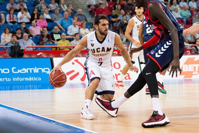 Facu Campazzo en el partido Baskonia contra UCAM Murcia