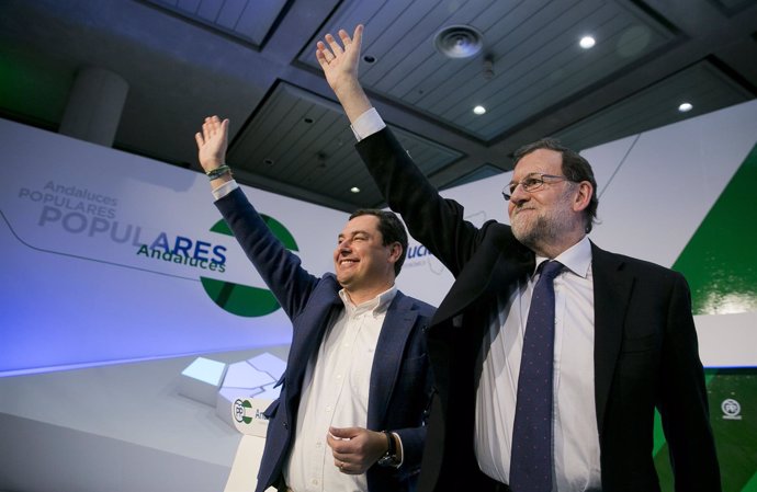 Mariano Rajoy y Juanma Moreno 