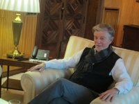 Santisteve es partidario de reformar la Constitución para poder votar a los 16 años