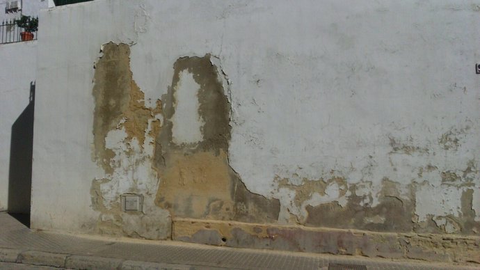 El PP pide el arreglo del muro de San Laureano de Sevilla