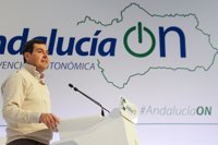 Moreno critica que Susana Díaz está "de gira mientras los andaluces sufrimos su Gobierno"