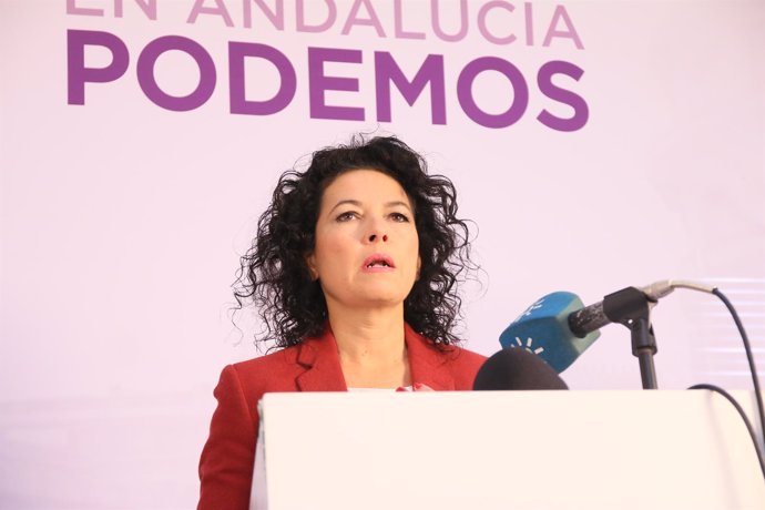Rueda de prensa de la senadora andaluza de Podemos Maribel Mora