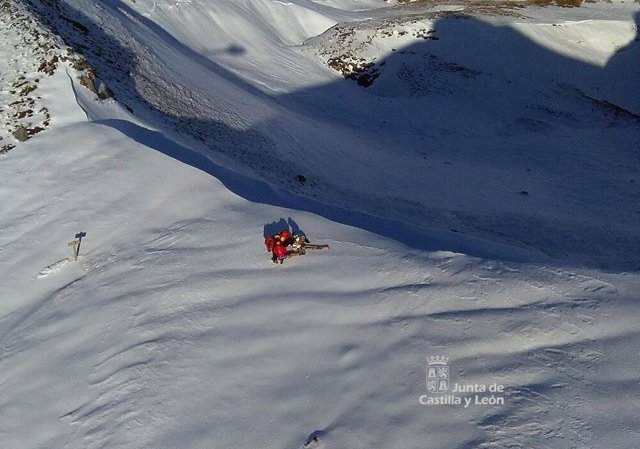 Rescate en el pico Castro Valnera