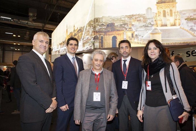 Sevilla alcanza acuerdos de promoción turística con Nápoles y Turín