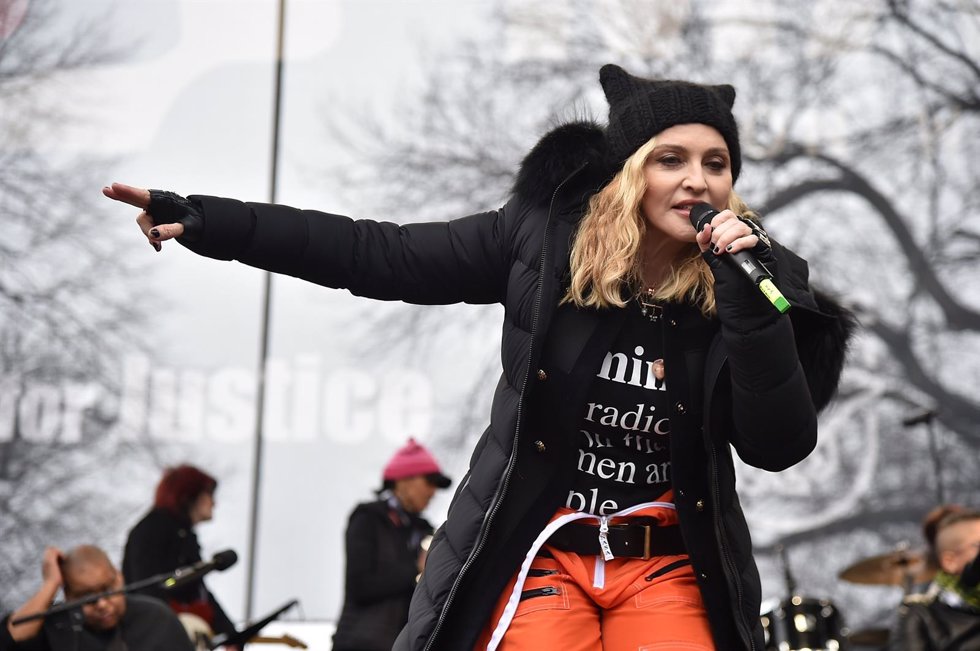 Madonna sobre el escenario de la Marcha por la mujer en Washington