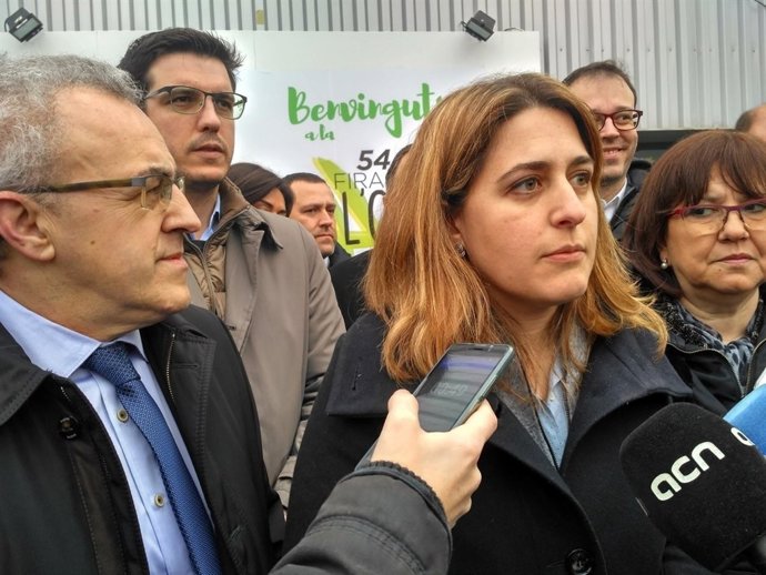 La coordinadora del PDeCAT, Marta Pascal, y el concejal en Lleida, Toni Postius