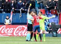 Osasuna manifiesta su "indignación" por el arbitraje ante el Sevilla y exige "respeto"